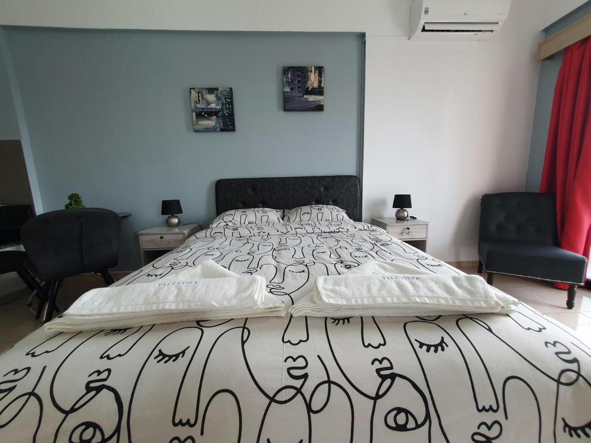 Valentina Apartments Paphos Ngoại thất bức ảnh