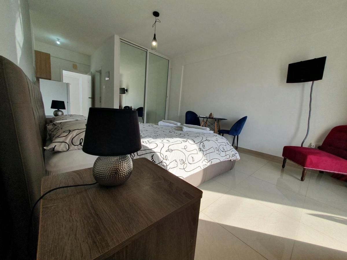 Valentina Apartments Paphos Ngoại thất bức ảnh